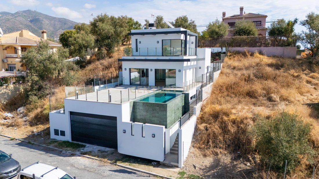 Villa in Mijas, Andalusia, Spain 3 - 16411371