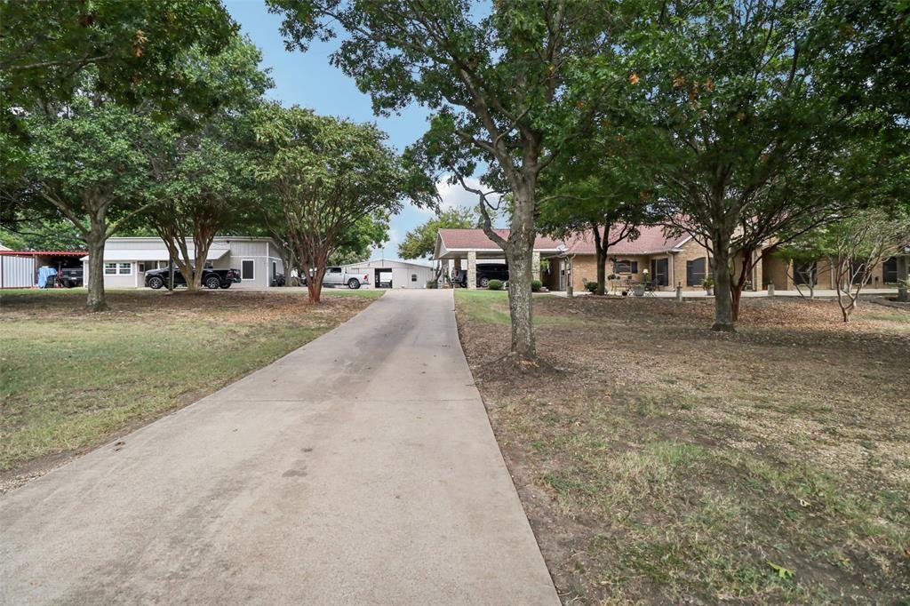 House in Waxahachie, Texas, United States 3 - 16512063