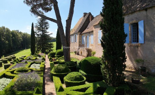 House in Montignac-Lascaux, Nouvelle-Aquitaine, France 1