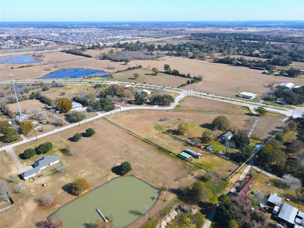 House in Tomball, Texas, United States 5 - 16509340