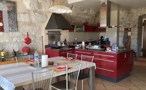 An Urban Chateau Dating Back To 1930 With An Outhouse, A Swimming Pool And Tree Dotted Grounds