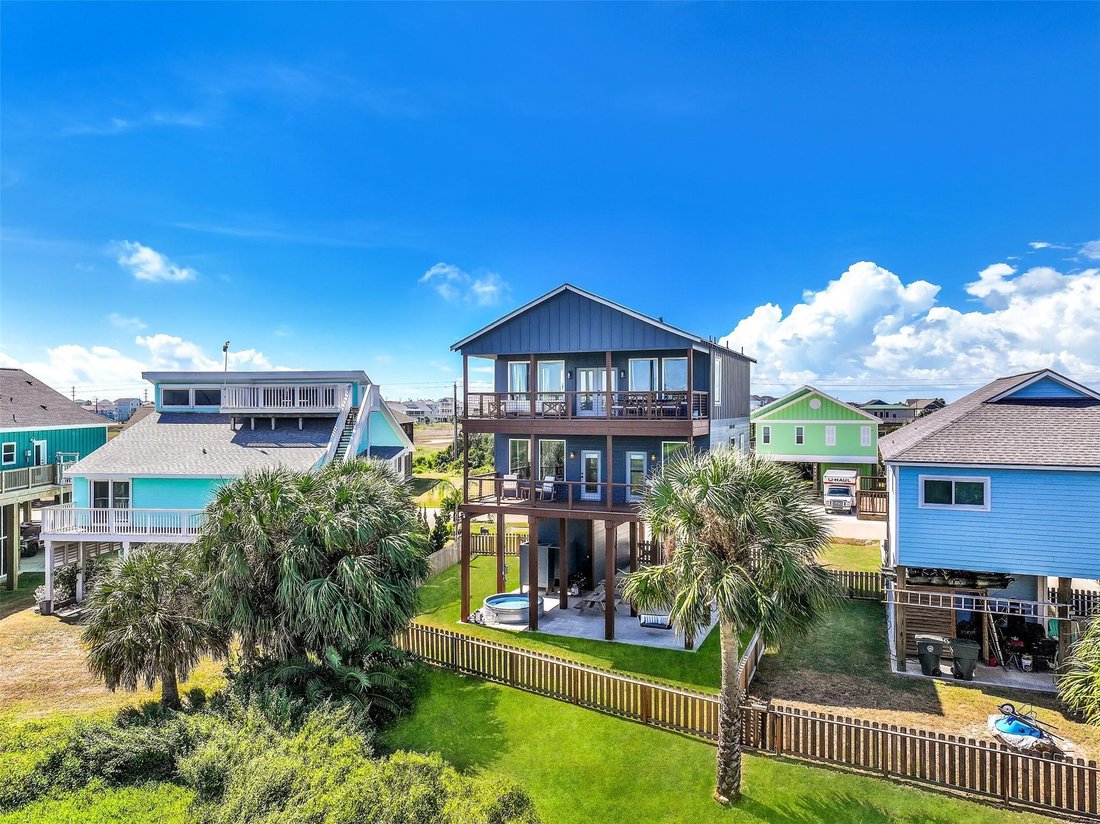 House in Galveston, Texas, United States 4 - 16507501