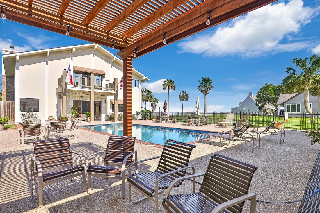 House in Baytown, Texas, United States 1 - 16507063