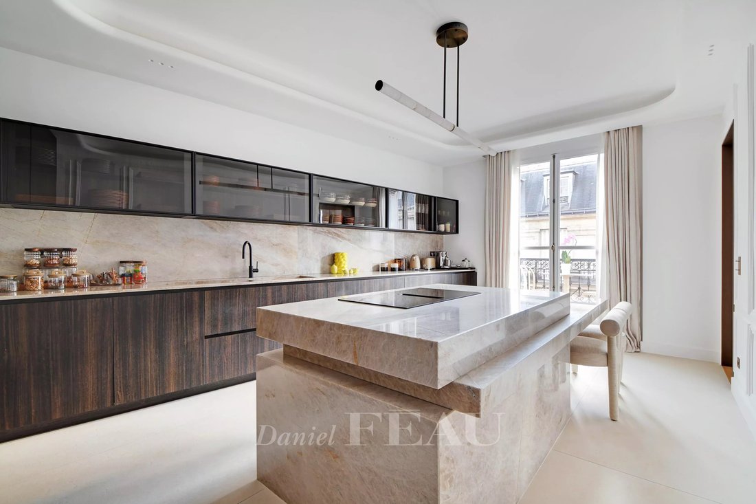 Apartment in Porte Dauphine, Paris 16e Arrondissement, Paris 2 - 16505843