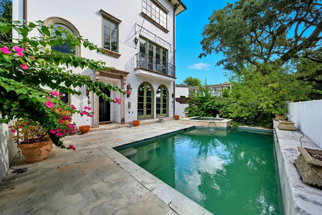 House in Houston, Texas, United States 3 - 16508952