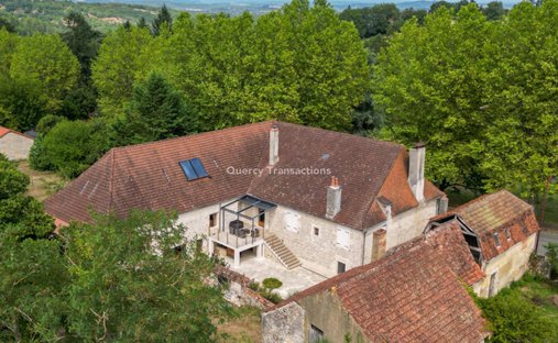 House in Gourdon, Occitania, France 1