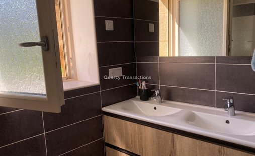 Castle for Sale in Prayssac, Occitanie, France