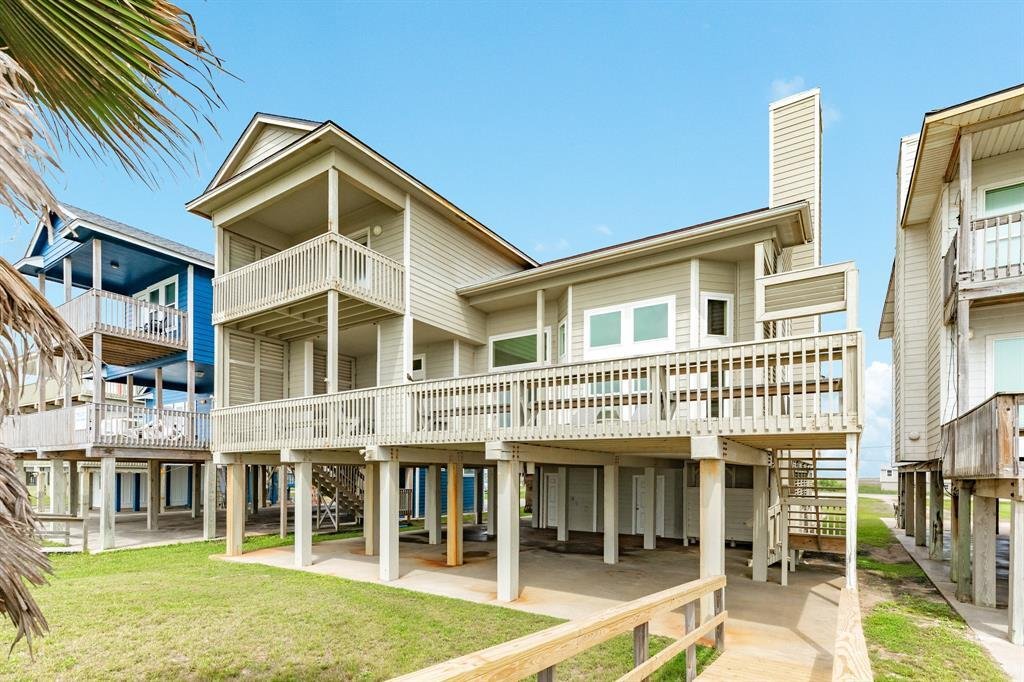 House in Freeport, Texas, United States 1 - 16507892