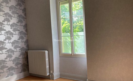 Castle for Sale in Luzech, Occitanie, France