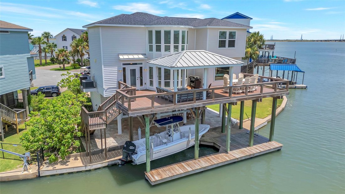 House in Galveston, Texas, United States 1 - 16507487