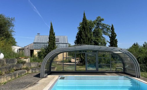 Castle for Sale in Montignac, Nouvelle-Aquitaine, France