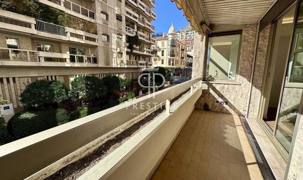 Photo inspiration: Visual Reference: Immaculate 2 Bedroom Apartment For Sale In La Condamine Port