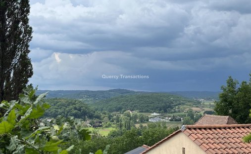 Castle for Sale in Montignac, Nouvelle-Aquitaine, France