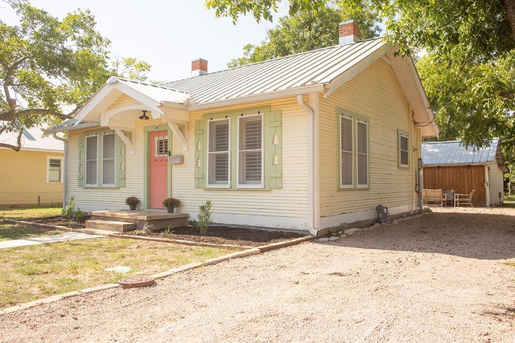 House in Fredericksburg, Texas, United States 1 - 16505475