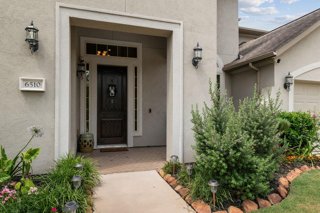 House in Sugar Land, Texas, United States 2 - 16506771