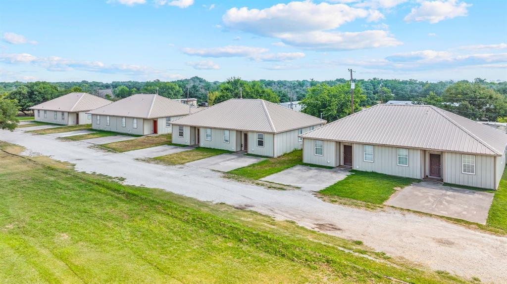 Azle, Texas, United States 3 - 16512726