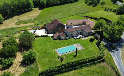 Castle for Sale in Prayssac, Occitanie, France