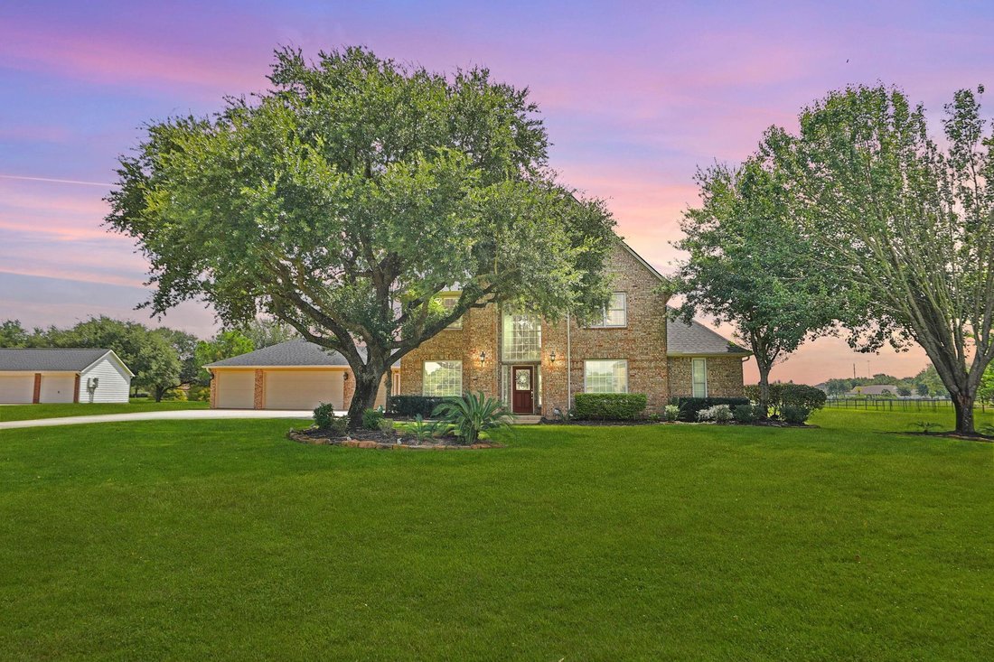 House in Tomball, Texas, United States 2 - 16510271