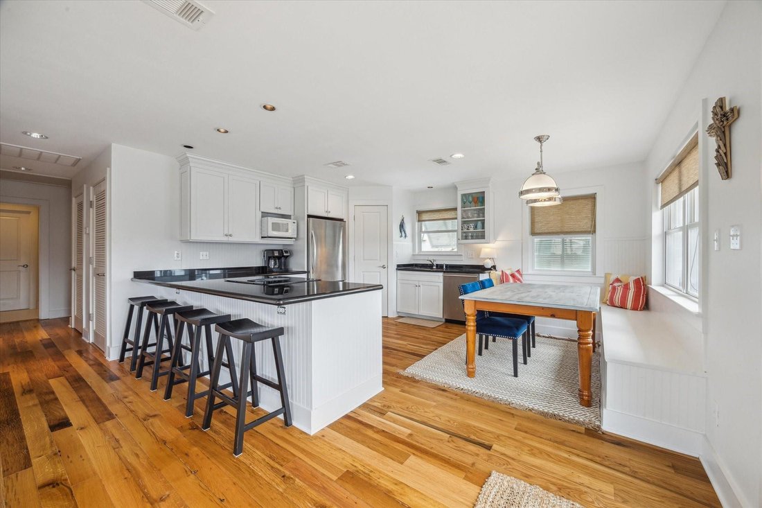 House in Galveston, Texas, United States 5 - 16507148