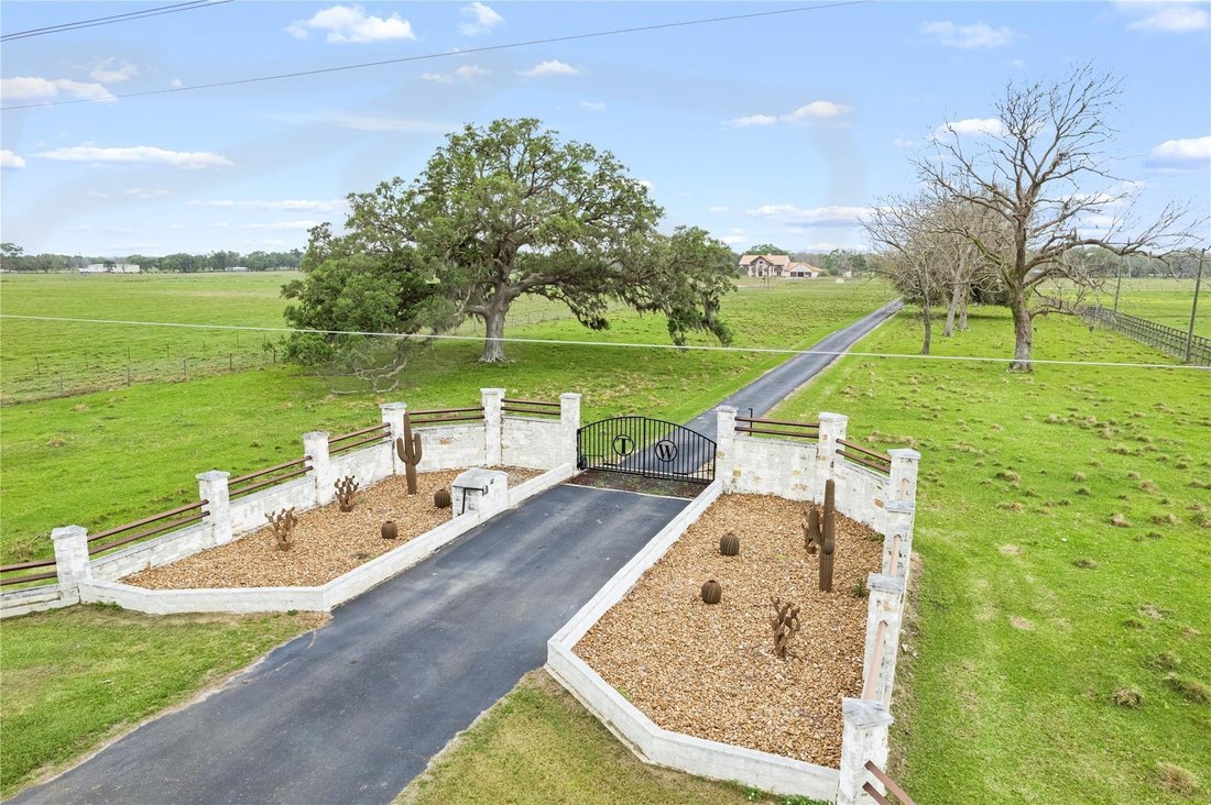 House in Sweeny, Texas, United States 2 - 16508081