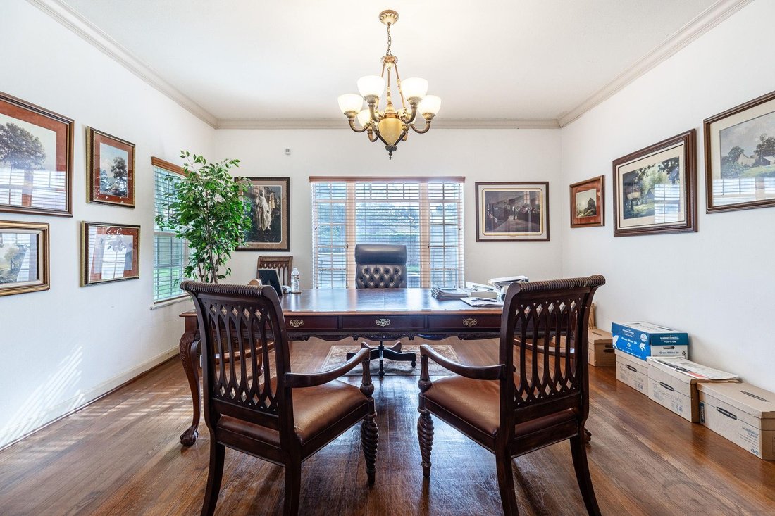 House in Houston, Texas, United States 3 - 16508934