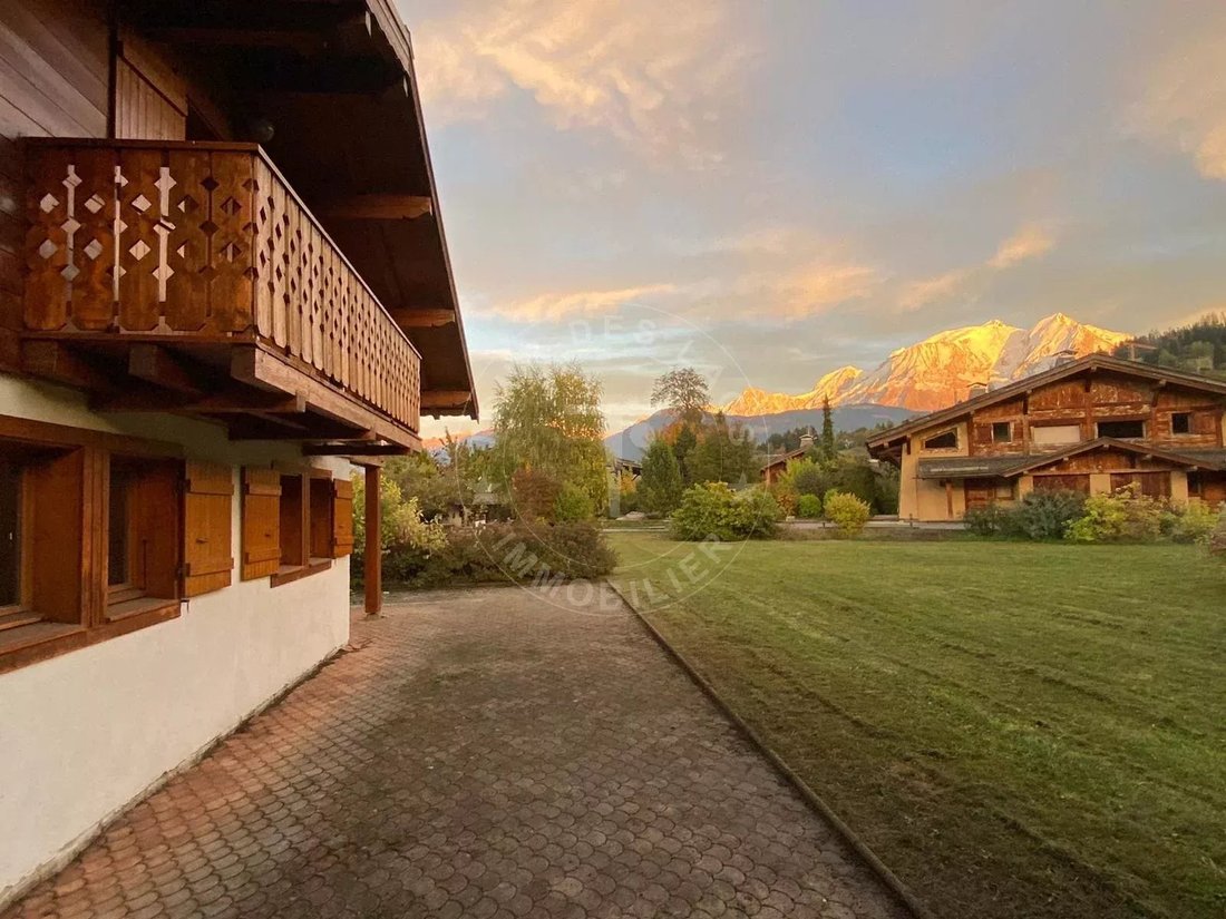 Chalet in Combloux, Auvergne-Rhône-Alpes, France 1 - 16505537