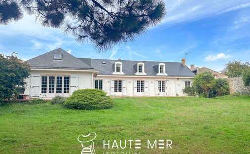 Haus in Olonne-sur-Mer, Les Sables-d'Olonne, Frankreich 1