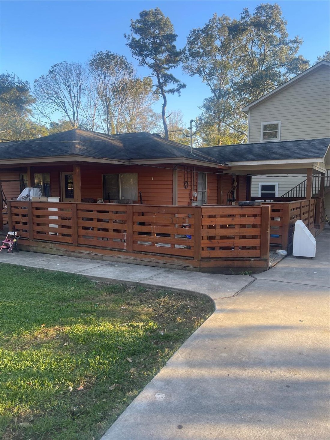 Cleveland, Texas, United States 1 - 16507578