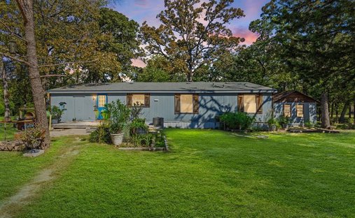 House in Quinlan, Texas, United States 1