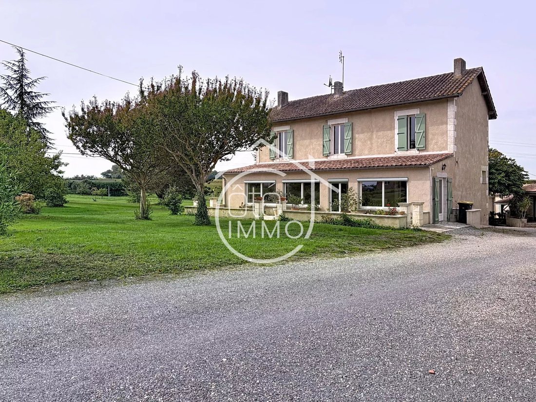 House in Les Leves-et-Thoumeyragues, Nouvelle-Aquitaine, France 3 - 16506108