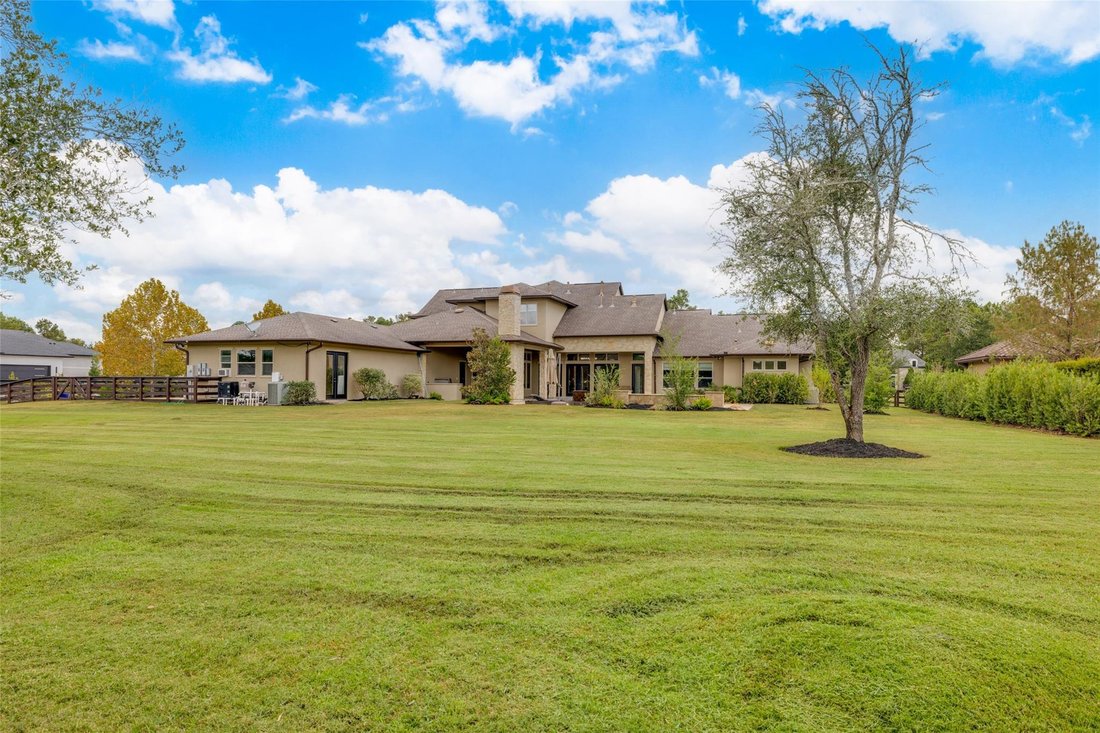 House in Tomball, Texas, United States 3 - 16509338