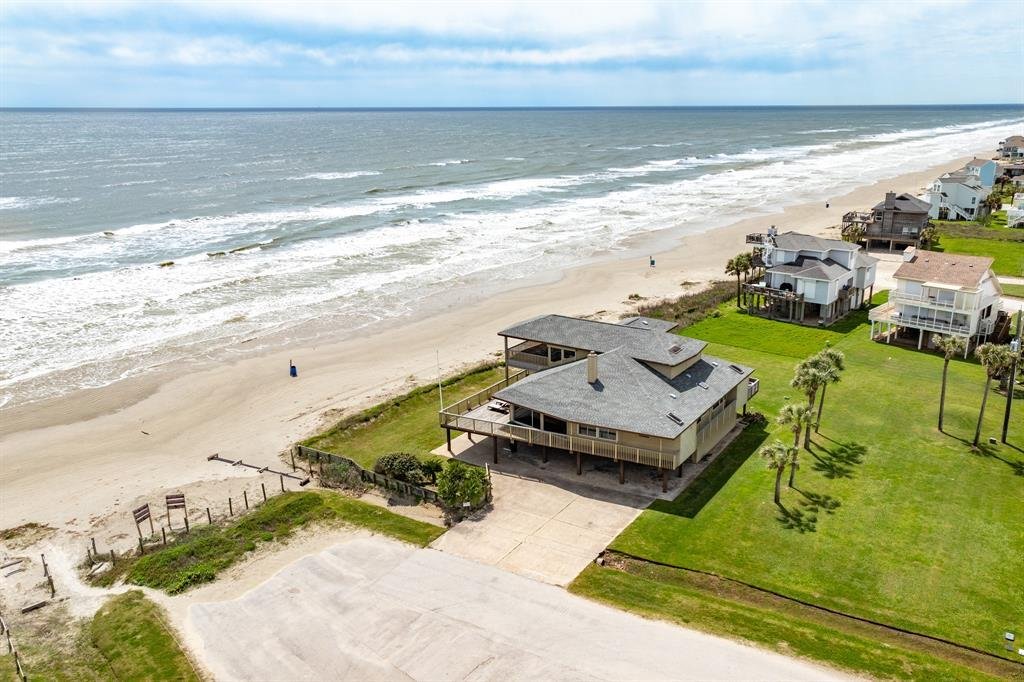 House in Galveston, Texas, United States 4 - 16507505