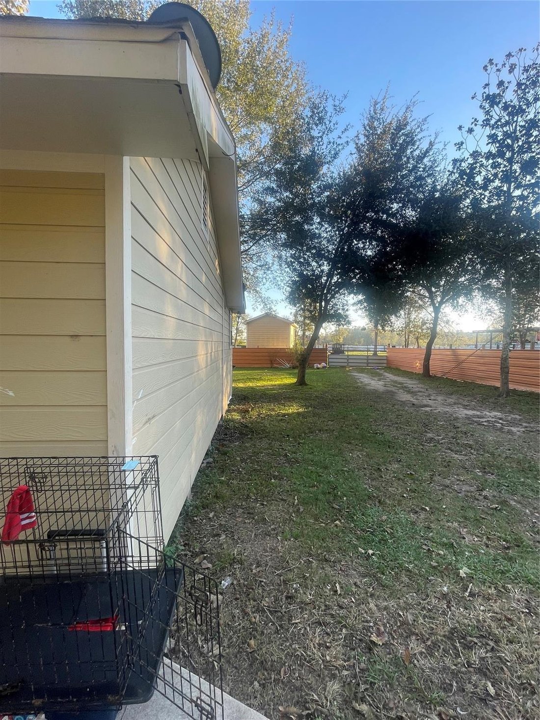 Cleveland, Texas, United States 4 - 16507578