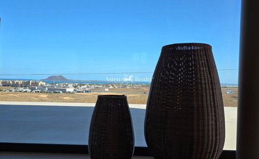 Villa in La Oliva, Canary Islands, Spain 1