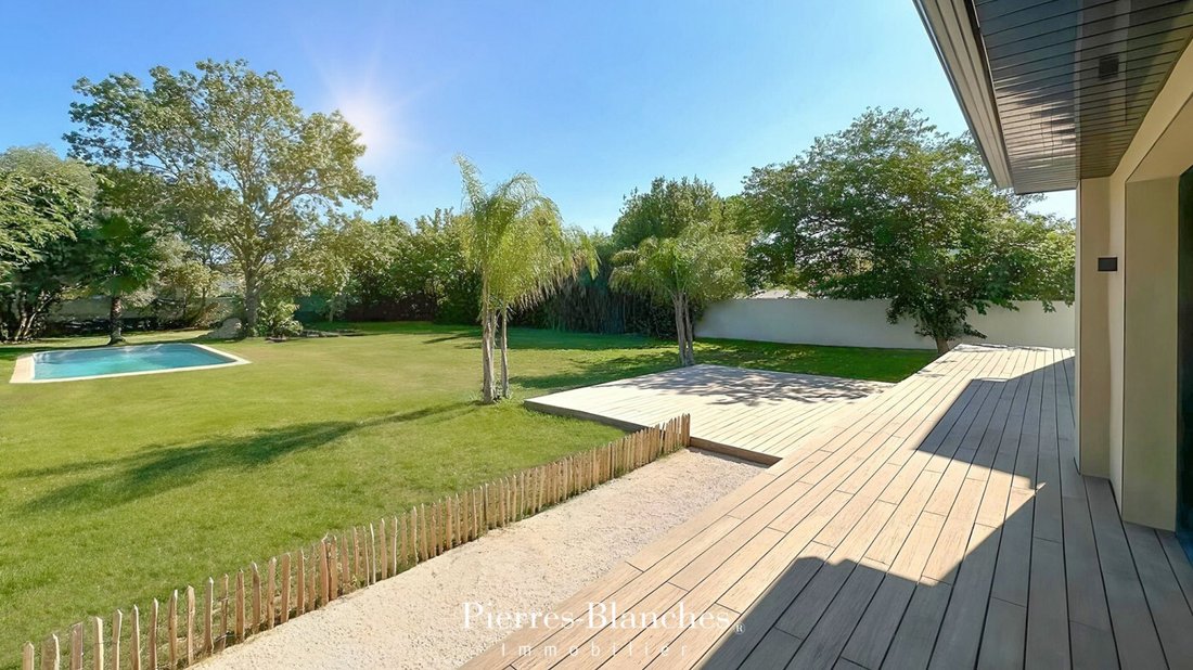 Villa in Mauguio, Occitania, France 2 - 16506212