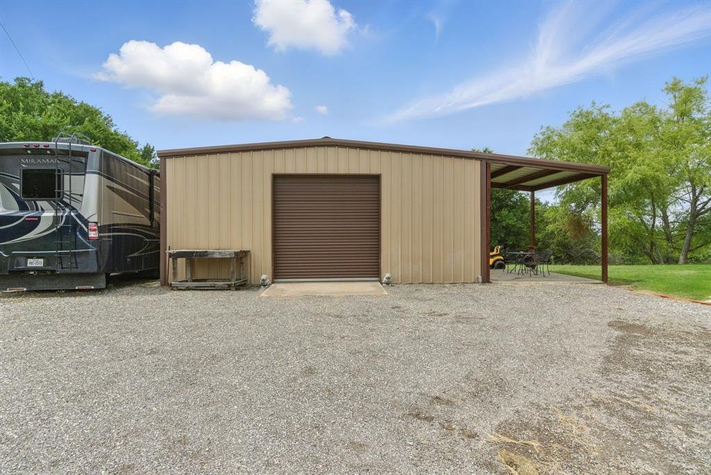 House in Bluff Dale, Texas, United States 3 - 16513820