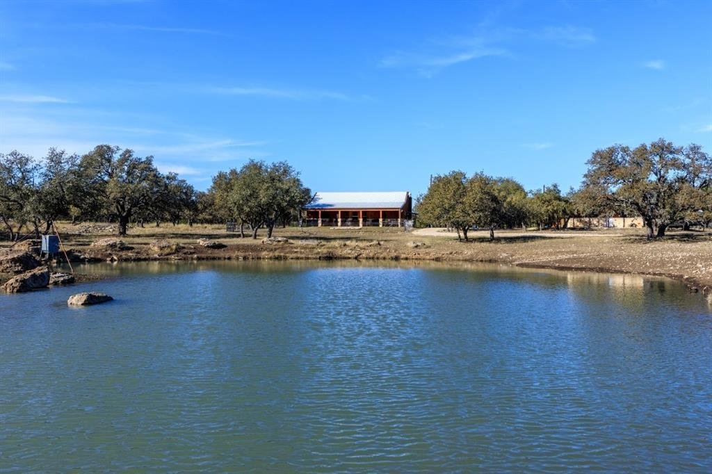House in Mountain Home, Texas, United States 3 - 16510214
