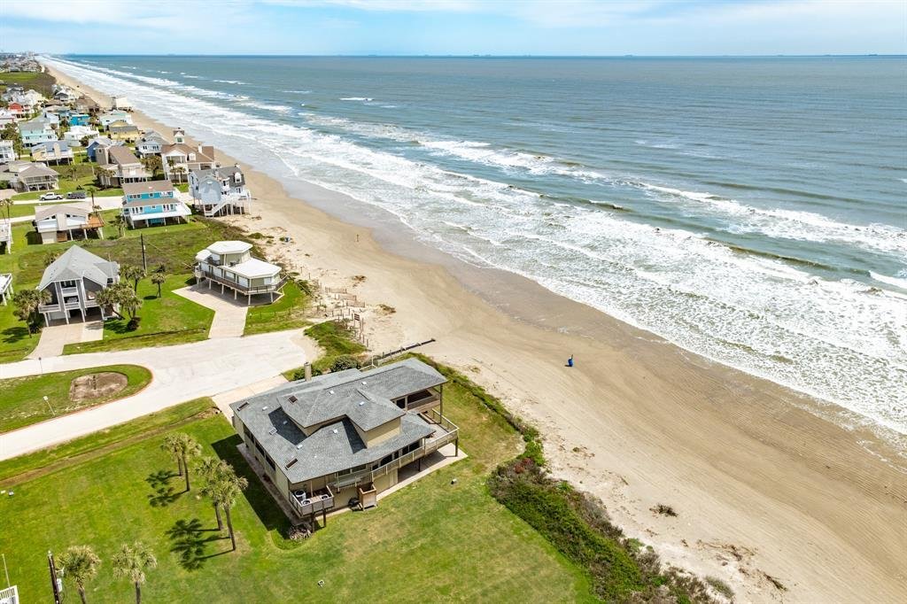 House in Galveston, Texas, United States 5 - 16507505