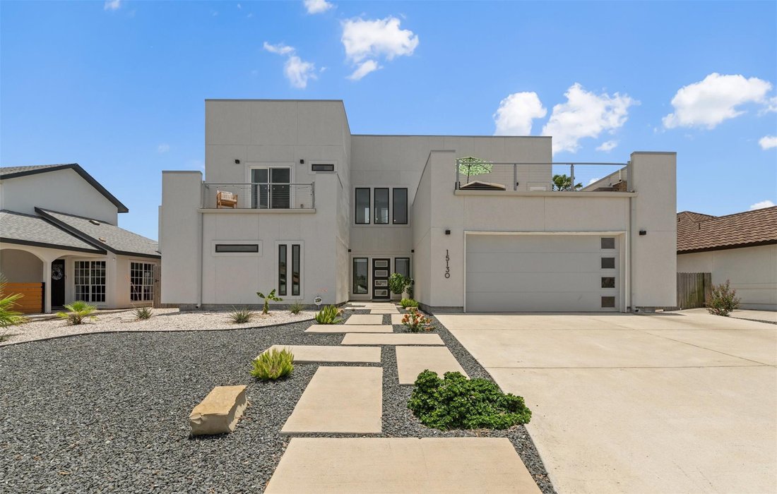 House in Corpus Christi, Texas, United States 2 - 16509421