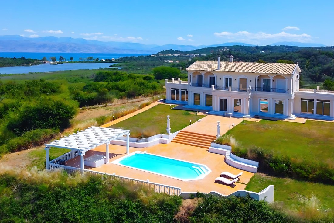 Villa in Northern Corfu, Peloponnese, Western Greece and the Ionian, Greece 1 - 13285376