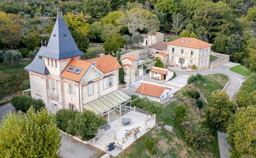 Castle for Sale in Istres, Provence-Alpes-Côte d'Azur, France