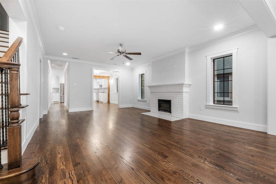 House in Houston, Texas, United States 5 - 16509641