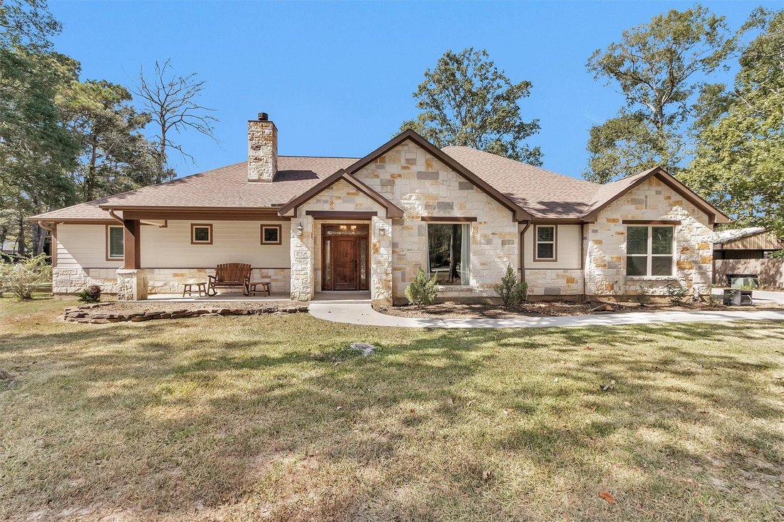 House in Willis, Texas, United States 3 - 16509760