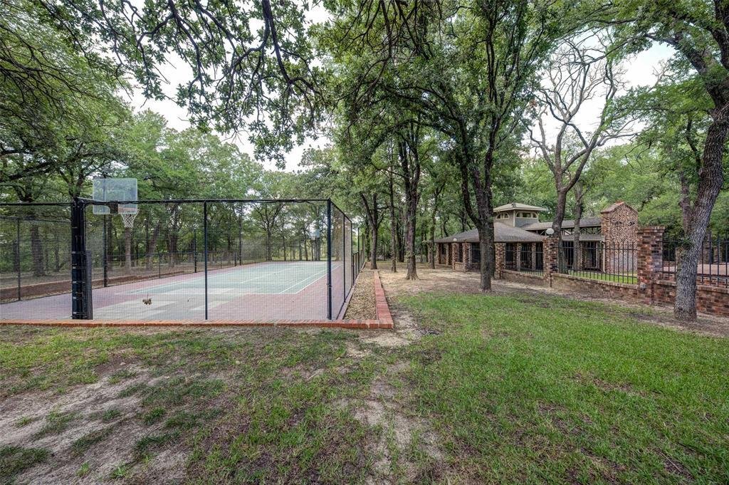 House in Decatur, Texas, United States 4 - 16515197