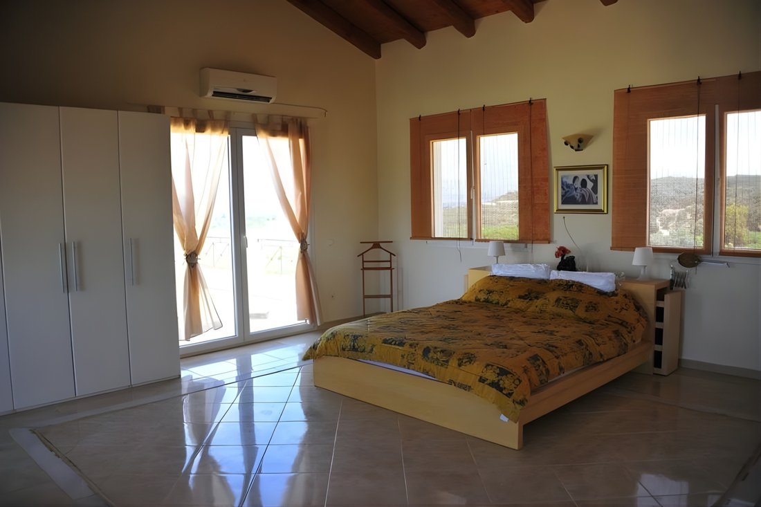 Villa in Northern Corfu, Peloponnese, Western Greece and the Ionian, Greece 4 - 13285376