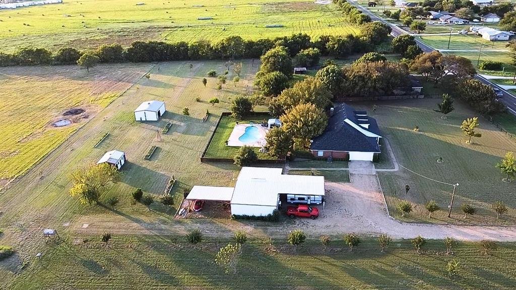 House in Waxahachie, Texas, United States 3 - 16512442