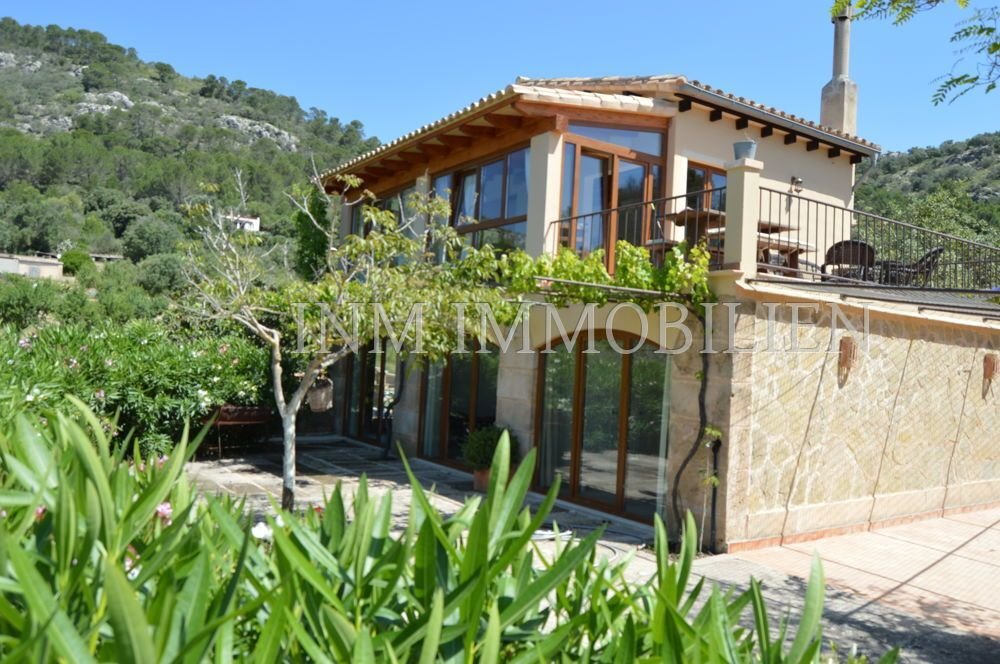 Finca in Llucmajor, Balearic Islands, Spain 3 - 16506452