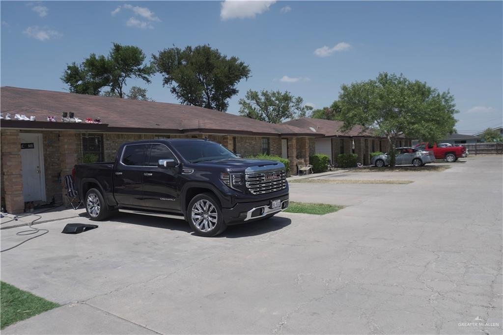 Apartment in Pharr, Texas, United States 4 - 16505694