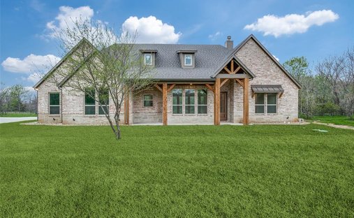 House in Decatur, Texas, United States 1