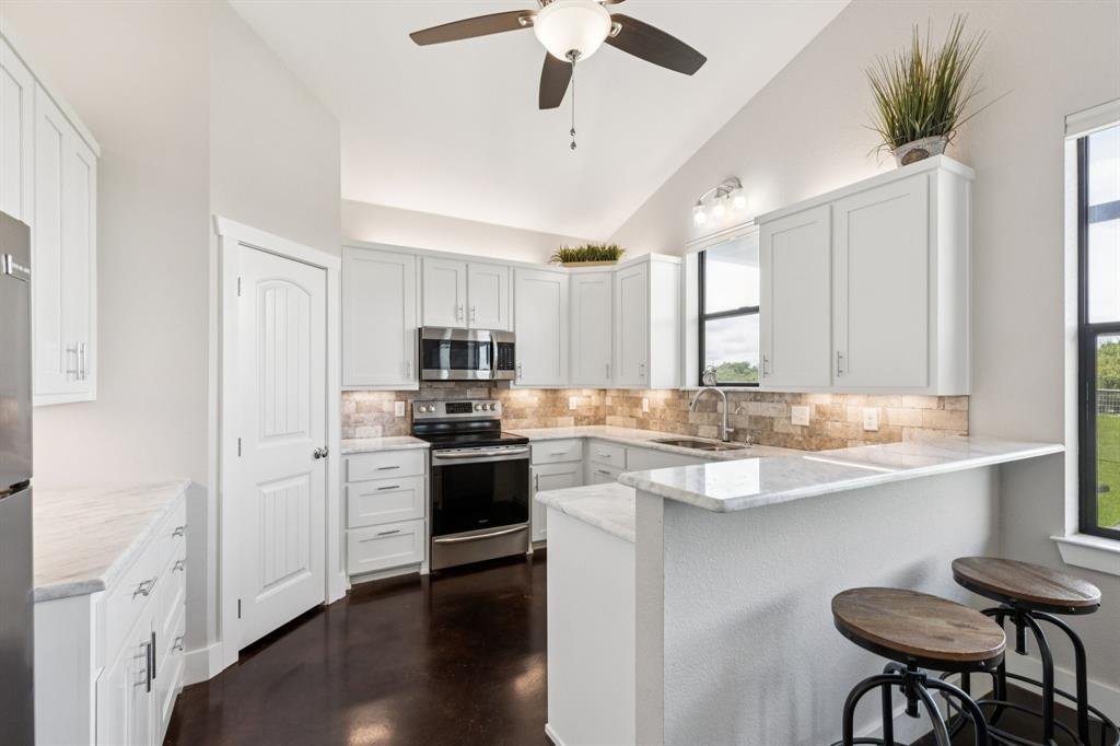 House in Decatur, Texas, United States 3 - 16514703
